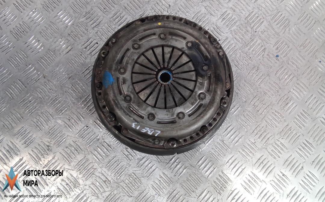 маховик Peugeot 307 1 поколение 2004, 1.6 л., дизель, МКПП, универсал - фото №1