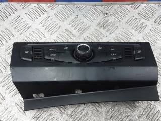 блок управления печки / климат-контроля Audi A4 B8/8K 2010, 2.0 л., дизель, МКПП, седан, 8T2820043AD