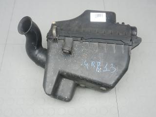 корпус воздушного фильтра Toyota RAV4 2 поколение (XA20) [рестайлинг] 2003, 2.0 л., дизель, МКПП, внедорожник 5 дв.