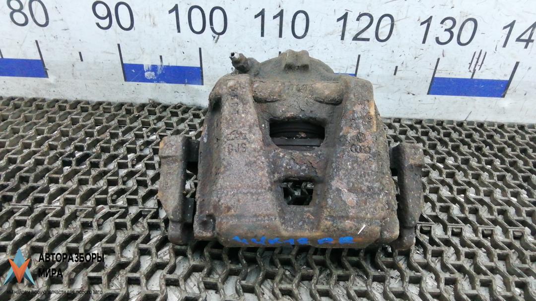 суппорт передний правый Volkswagen Tiguan 1 поколение 2010, 2.0 л., дизель, МКПП, внедорожник 5 дв., 5N0615124 - фото №1