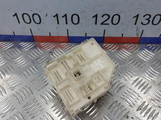 блок предохранителей Toyota RAV4 2 поколение (XA20) [рестайлинг] 2004, 2.0 л., дизель, МКПП, внедорожник 5 дв.