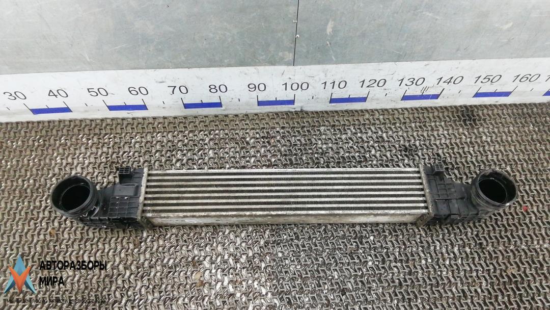 радиатор интеркулера Mercedes-Benz CLS-Класс C219 2005, 3.0 л., D 320CDI, дизель, АКПП, седан - фото №1