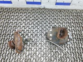 крепление запаски Kia Sorento 1 поколение [рестайлинг] 2008, 2.5 л., CRDi VGT, дизель, МКПП, внедорожник 5 дв.