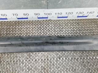 молдинг двери передней левой Land Rover Range Rover Sport 1 поколение 2006, 2.7 л., TDVM, дизель, АКПП, внедорожник 5 дв.