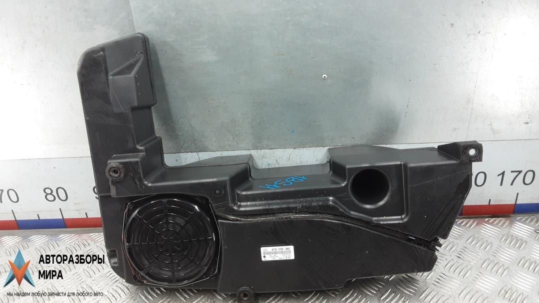 сабвуфер Audi A5 8T 2010, 2.0 л., дизель, МКПП, хетчбэк 5 дв., 8T8035382 - фото №1