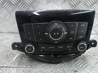 магнитола Chevrolet Cruze 1 поколение [рестайлинг] 2012, 1.6 л., бензин, МКПП, хетчбэк 5 дв., 20984175