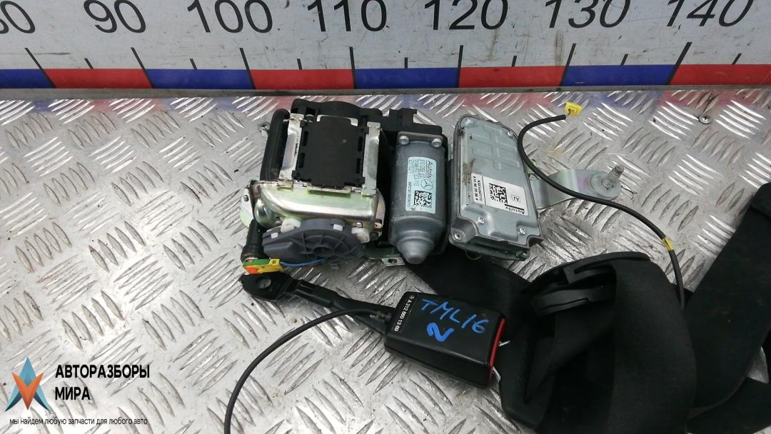 ремень безопасности Mercedes-Benz E-Класс W212/S212/C207/A207 2011, 2.2 л., D E220 CDI, дизель, АКПП, седан - фото №1