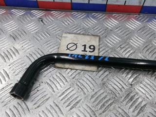 ключ колесный (балонный) Hyundai Santa Fe 1 поколение (SM) [рестайлинг] 2004, 2.0 л., дизель, МКПП, внедорожник 5 дв.