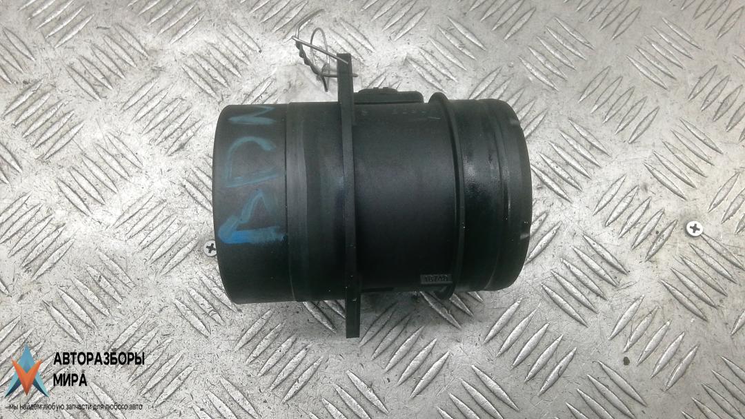 ДМРВ Skoda Octavia 3 поколение (A7) 2014, 2.0 л., TDI RS, дизель, МКПП, хетчбэк 5 дв., 03L906461A - фото №1