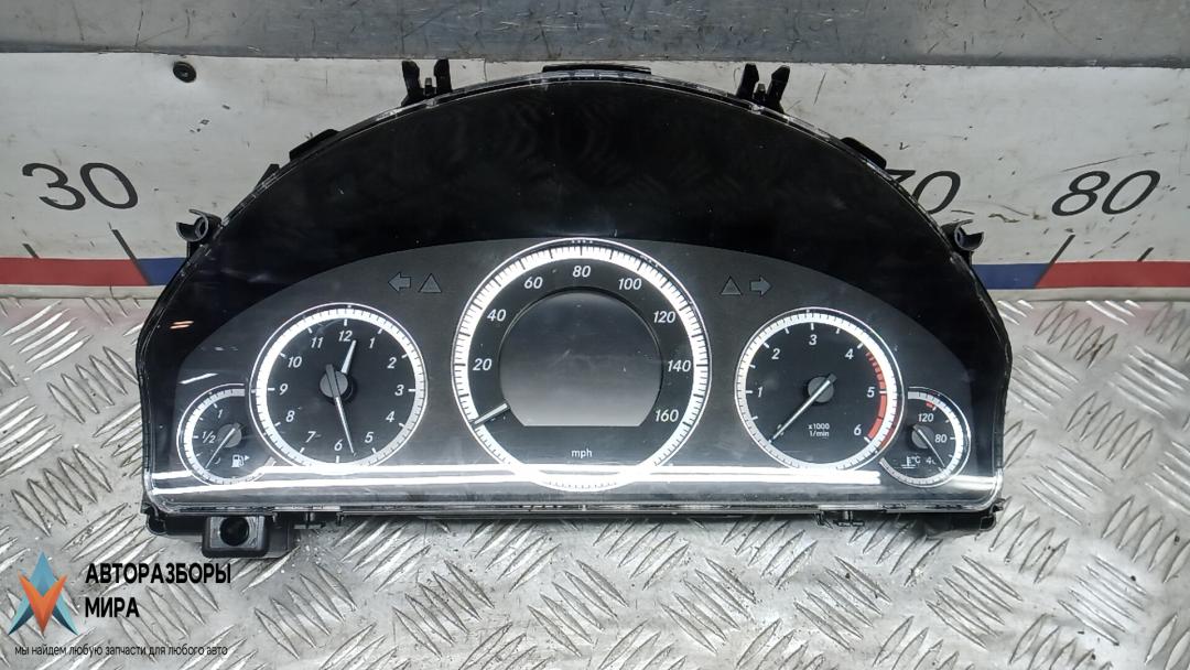 приборная панель Mercedes-Benz E-Класс W212/S212/C207/A207 2011, 2.2 л., D E220 CDI, дизель, АКПП, седан, A2129001210 - фото №1
