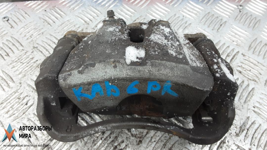 суппорт передний правый Toyota URBAN CRUISER 2011, 1.3 л., бензин, МКПП, хетчбэк 5 дв., 4773012A10 - фото №1