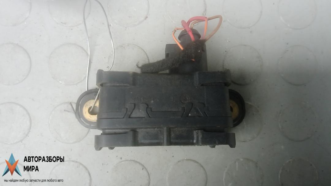 датчик ускорения Audi Q7 4L 2006, 3.0 л., D TDI, дизель, АКПП, внедорожник 5 дв., 7H0907652 - фото №1