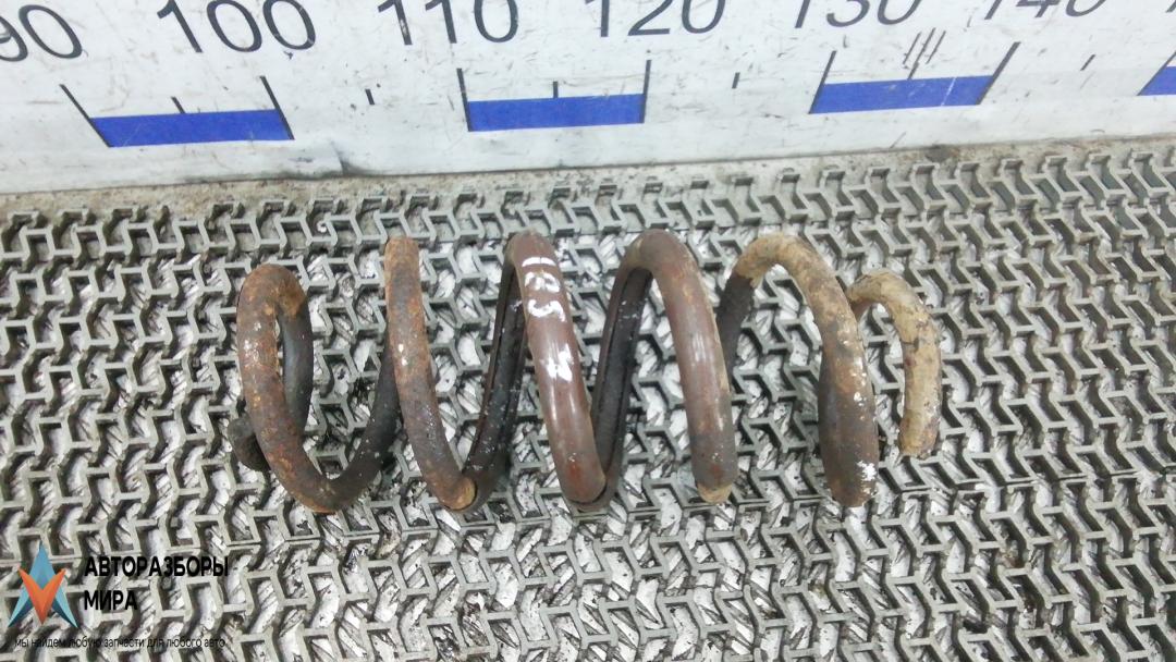 пружина задняя Toyota RAV4 3 поколение (XA30) 2007, 2.2 л., дизель, МКПП, внедорожник 5 дв. - фото №1