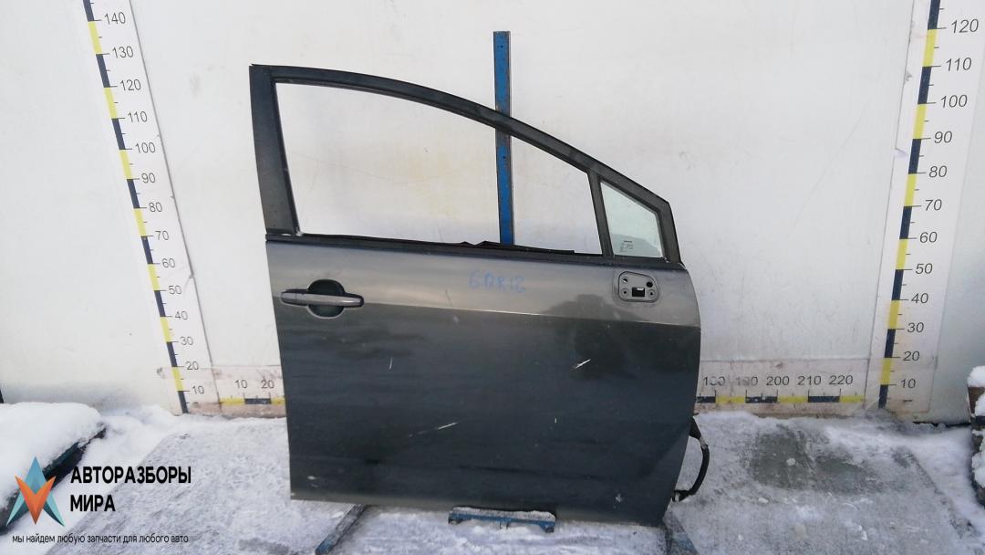 дверь передняя правая Toyota COROLLA VERSO 2008, 2.2 л., дизель, МКПП, минивэн, 67001-0F011 - фото №1