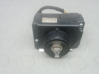 замок зажигания Volkswagen Touareg 1 поколение 2005, 2.5 л., дизель, МКПП, внедорожник 5 дв., 3D0905865E