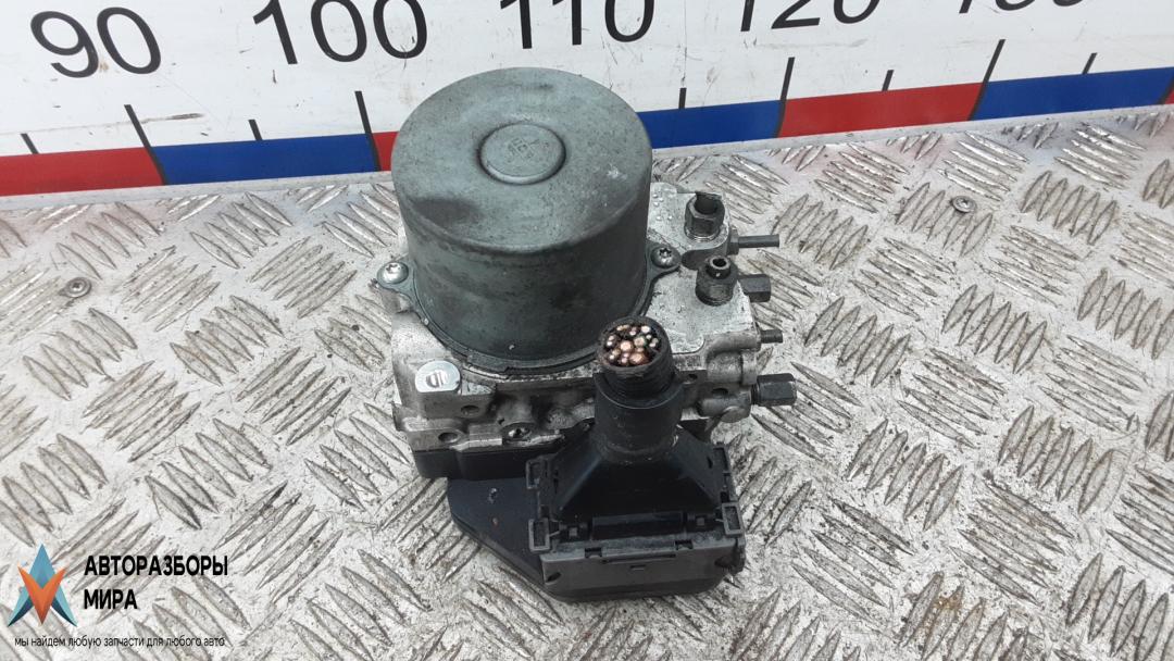 блок ABS Mazda 6 GJ 2014, 2.2 л., дизель, МКПП, седан, GHR1-437A0, 133800-5670 - фото №1