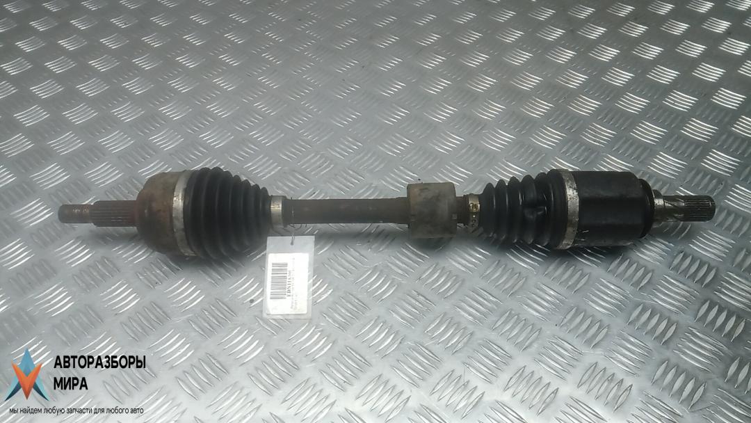 полуось передняя левая (приводной вал, ШРУС) Renault Fluence 1 поколение 2011, 1.5 л., дизель, АКПП, седан - фото №1