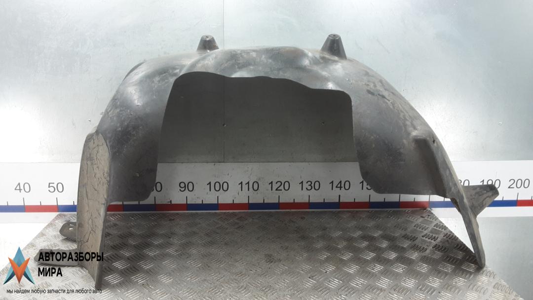 Подкрылок передний правый Volkswagen Amarok 1 поколение 2012, 2.0 л., BiTDI, дизель, АКПП, пикап - фото №1