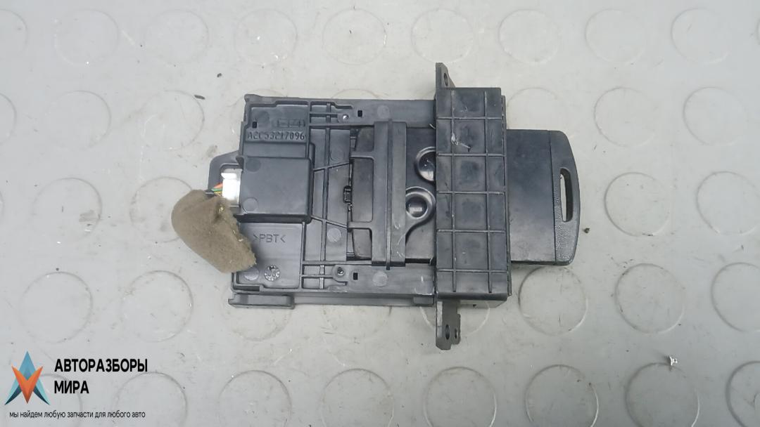 замок зажигания Renault Koleos 1 поколение 2009, 2.0 л., дизель, МКПП, внедорожник 5 дв., A2C53217096 - фото №1