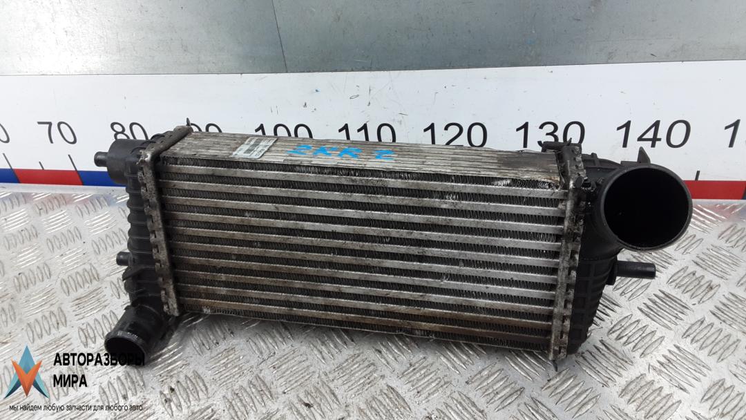 радиатор интеркулера Ford Focus 3 поколение 2013, 1.6 л., TDCi, дизель, МКПП, хетчбэк 5 дв., BV61-9L440-CG, Y2488006 - фото №1