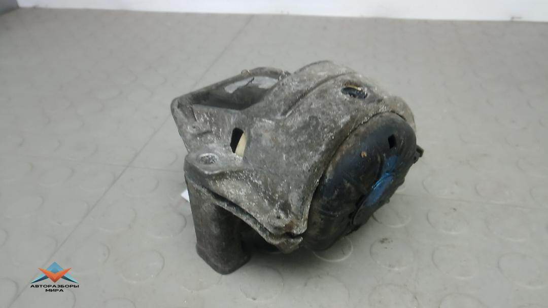 Подушка двигателя дизельная Audi A5 8T 2009, 2.0 л., дизель, МКПП, купе, 8R0198381S - фото №1