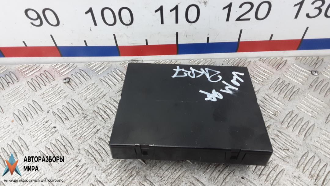 блок комфорта Audi A5 8T 2009, 2.0 л., TFSI, бензин, МКПП, купе, 8K0907064C - фото №1