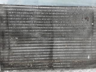 радиатор охлаждения Volkswagen Bora 1 поколение 2000, 1.6 л., бензин, МКПП, седан