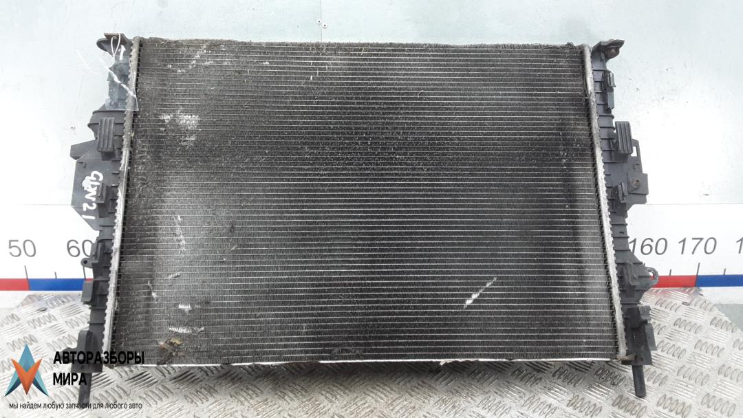 радиатор охлаждения Ford Kuga 1 поколение 2008, 2.0 л., дизель, МКПП, внедорожник 5 дв. - фото №1