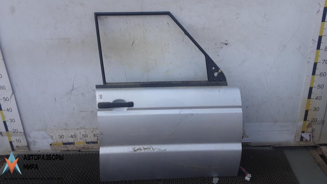 дверь передняя правая Land Rover Discovery 3 поколение 2004, 2.5 л., дизель, МКПП, внедорожник 5 дв. - фото №1