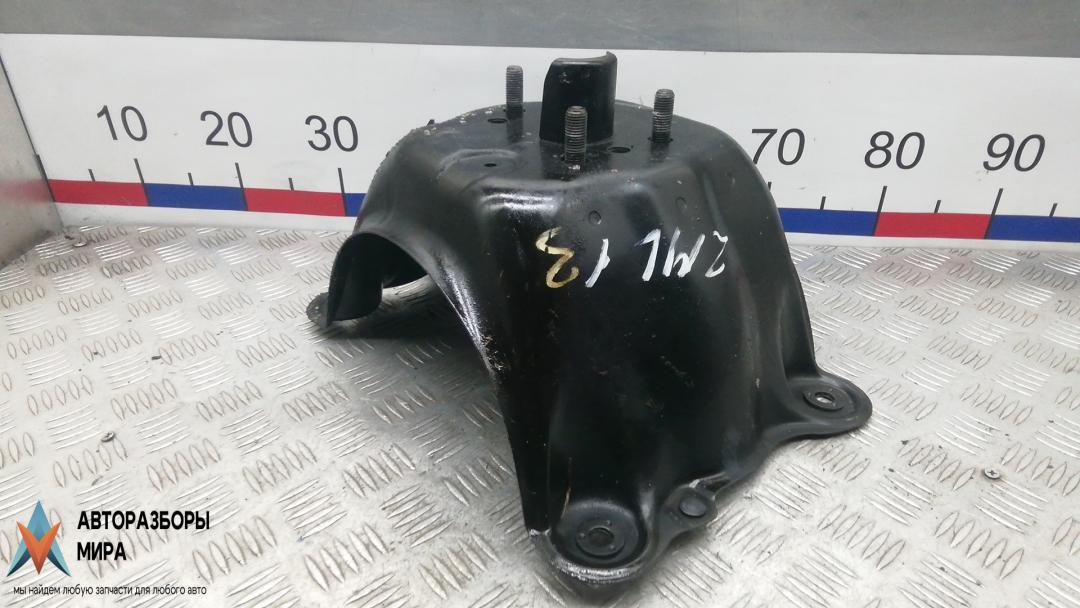 крепление запаски Toyota RAV4 3 поколение (XA30) 2006, 2.2 л., дизель, МКПП, внедорожник 5 дв. - фото №1