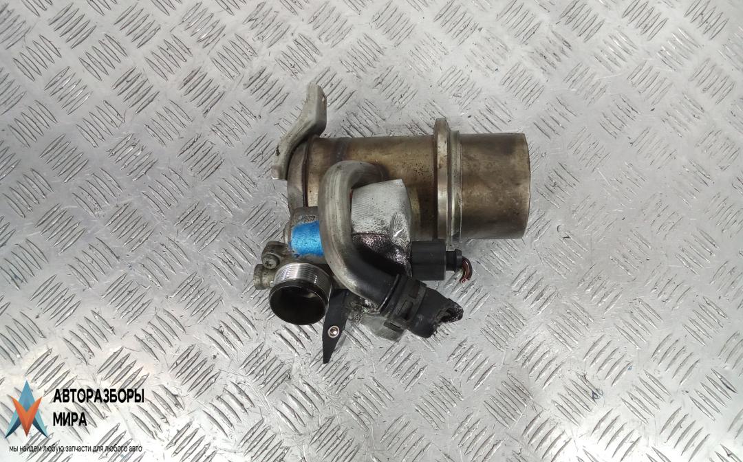 клапан EGR Skoda Octavia 3 поколение (A7) 2014, 2.0 л., TDI RS, дизель, МКПП, хетчбэк 5 дв., 04L1311512D - фото №1