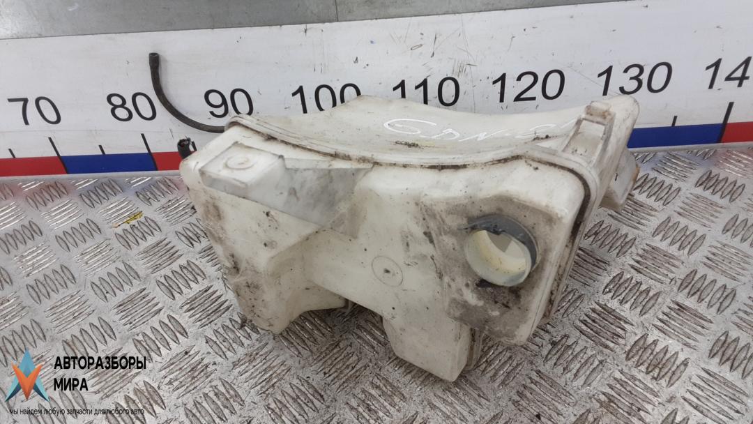 бачок омывателя Ford Kuga 1 поколение 2008, 2.0 л., дизель, МКПП, внедорожник 5 дв. - фото №1