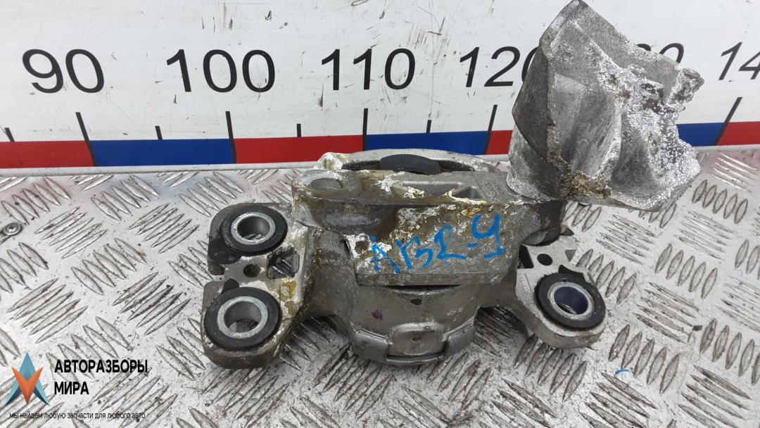 Подушка двигателя дизельная Kia Sportage 2 поколение 2005, 2.0 л., дизель, МКПП, внедорожник 5 дв. - фото №1