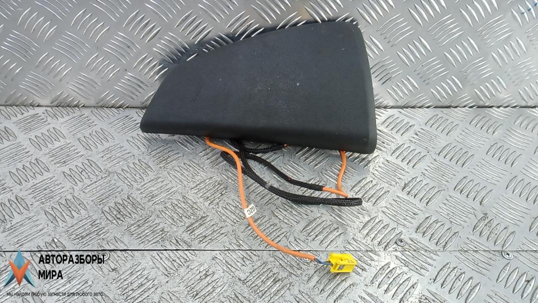 Подушка сидения пассажира Opel Zafira 2 поколение (B) 2006, 1.6 л., бензин, МКПП, минивэн, YCL53530373 - фото №1