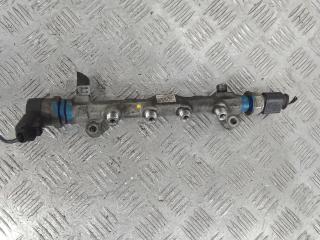 топливная рампа Skoda Octavia 3 поколение (A7) 2014, 1.6 л., дизель, МКПП, универсал, 04L130089B