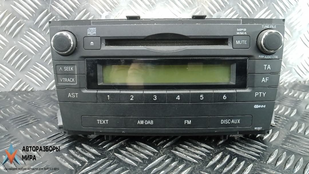 магнитола Toyota Avensis 3 поколение (T270) 2010, 2.0 л., дизель, МКПП, седан, 8612005140 - фото №1