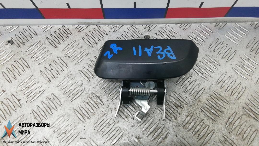 ручка наружная задняя правая Nissan Pathfinder R51 2006, 2.5 л., дизель, МКПП, внедорожник 5 дв. - фото №1