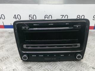 магнитола Skoda Superb 2 поколение 2010, 1.9 л., D TDI PD, дизель, МКПП, хетчбэк 5 дв., 3T0035161