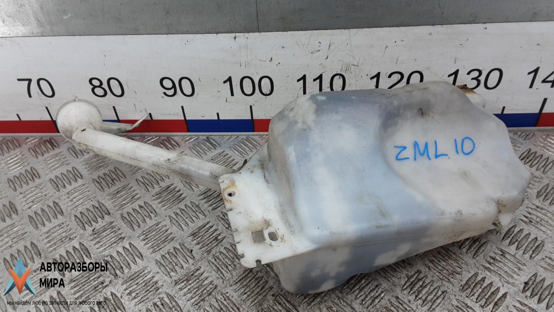 бачок омывателя Nissan Qashqai 1 поколение 2008, 1.6 л., бензин, МКПП, внедорожник 5 дв. - фото №1