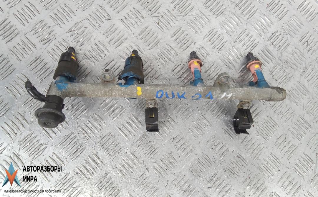 топливная рампа Lexus GS 2 поколение 2001, 4.3 л., бензин, АКПП, седан - фото №1