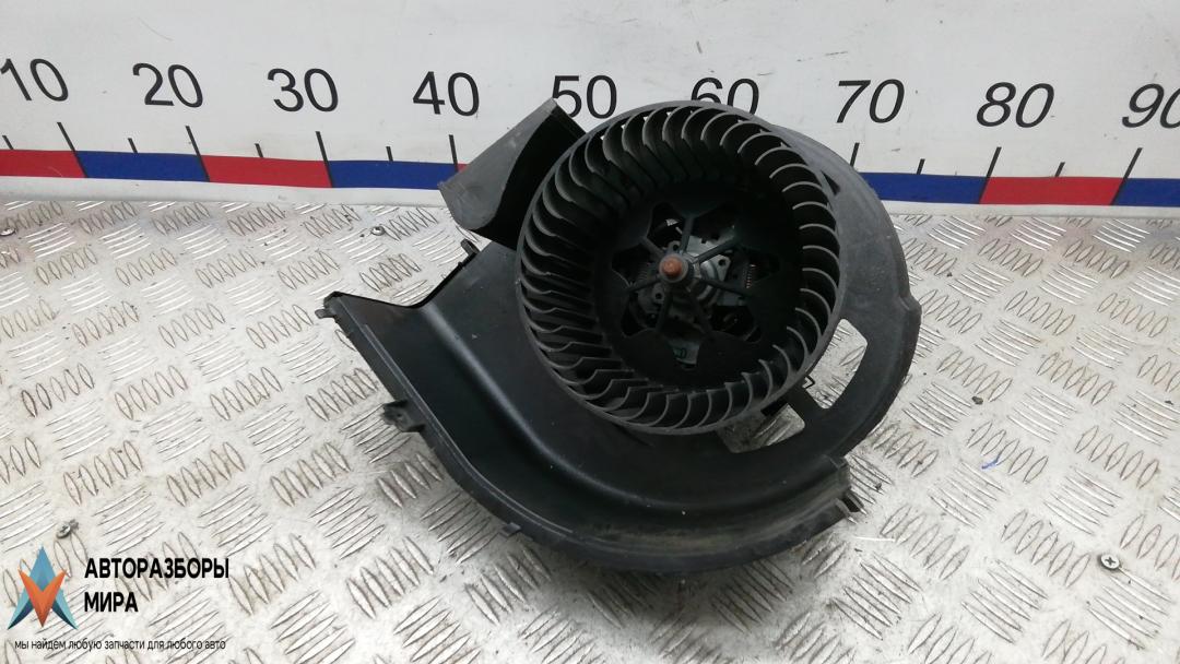 моторчик печки BMW X5 E70 2007, 3.0 л., дизель, АКПП, внедорожник 5 дв. - фото №1