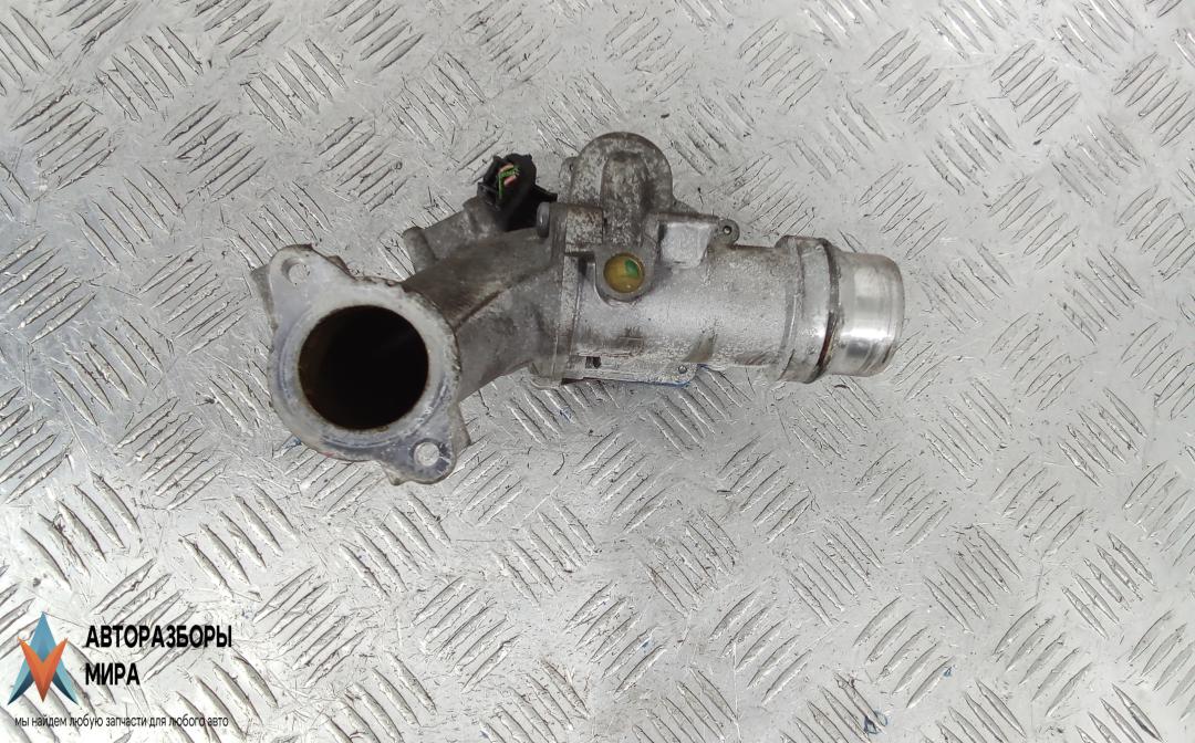 заслонка дроссельная Renault Duster 1 поколение 2013, 1.5 л., дизель, МКПП, внедорожник 5 дв. - фото №1