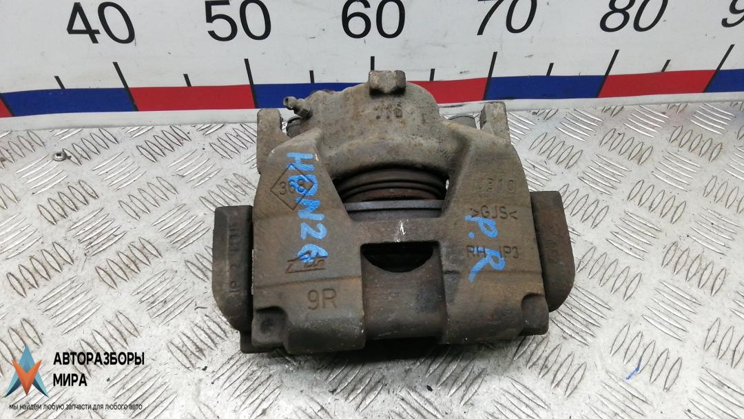 суппорт передний правый Renault Scenic 3 поколение 2010, 1.5 л., дизель, МКПП, минивэн - фото №1