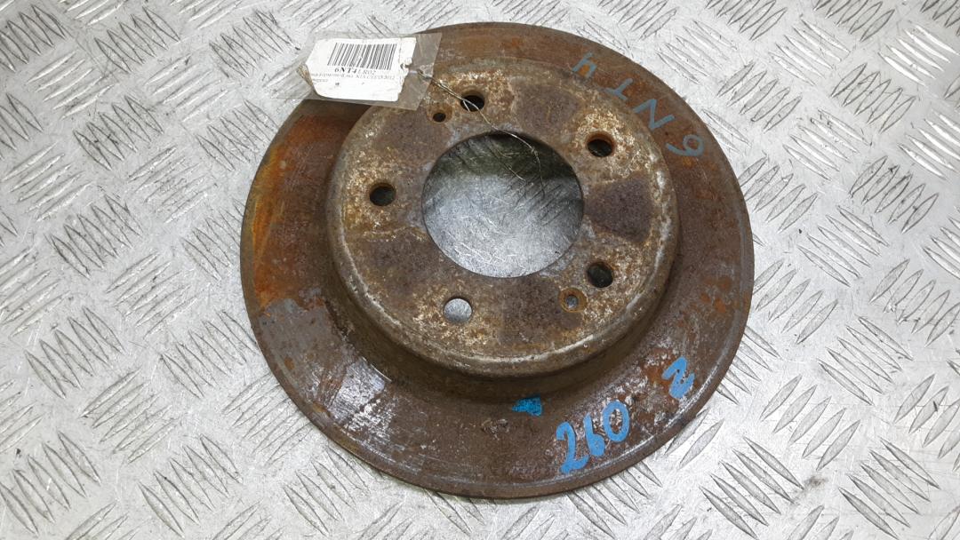 диск тормозной задний Kia Ceed 2 поколение 2012, 1.6 л., дизель, МКПП, универсал - фото №1