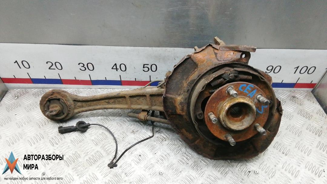 ступица задняя левая Mitsubishi Outlander 2 поколение 2007, 2.0 л., D DI-D, дизель, МКПП, внедорожник 5 дв., 3785A019, 4125A033 - фото №1