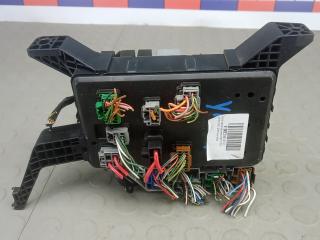 блок предохранителей Ford Mondeo 3 поколение [рестайлинг] 2006, 2.0 л., дизель, МКПП, хетчбэк 5 дв., 0K2220166