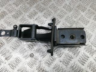 петля крышки багажника Volvo V70 3 поколение 2009, 2.4 л., D D5, дизель, АКПП, универсал