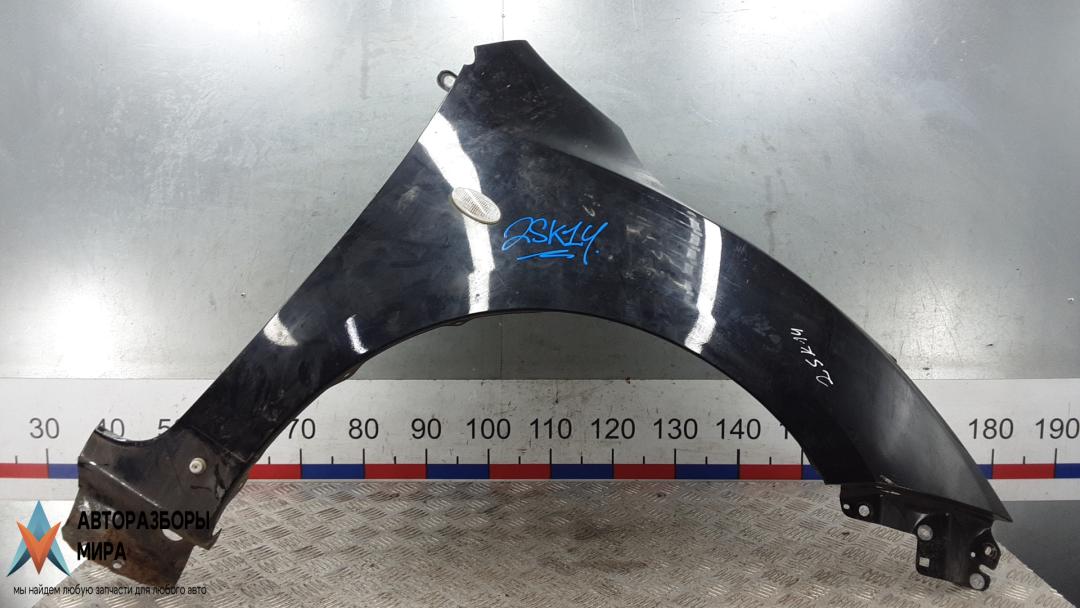 крыло переднее правое Mazda 3 BL 2008, 2.2 л., дизель, МКПП, хетчбэк 5 дв. - фото №1