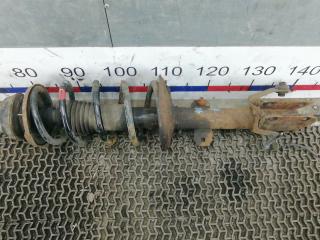 Стойка Renault Duster 1 поколение 2013, 1.5 л., дизель, МКПП, внедорожник 5 дв.