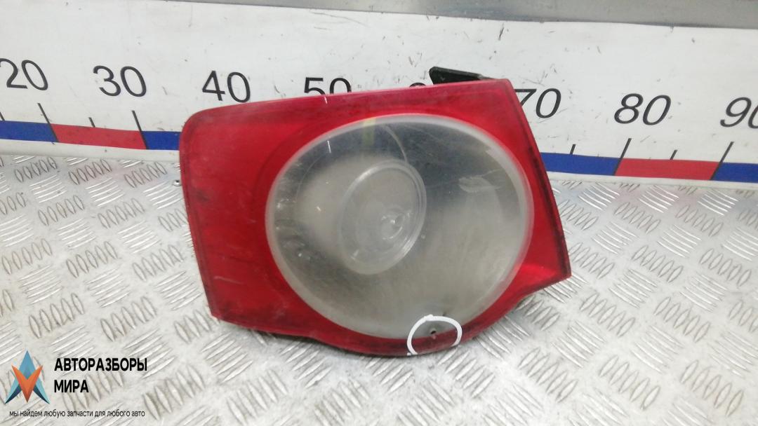 фонарь задний левый Volkswagen Jetta 5 поколение 2006, 1.6 л., бензин, МКПП, седан - фото №1